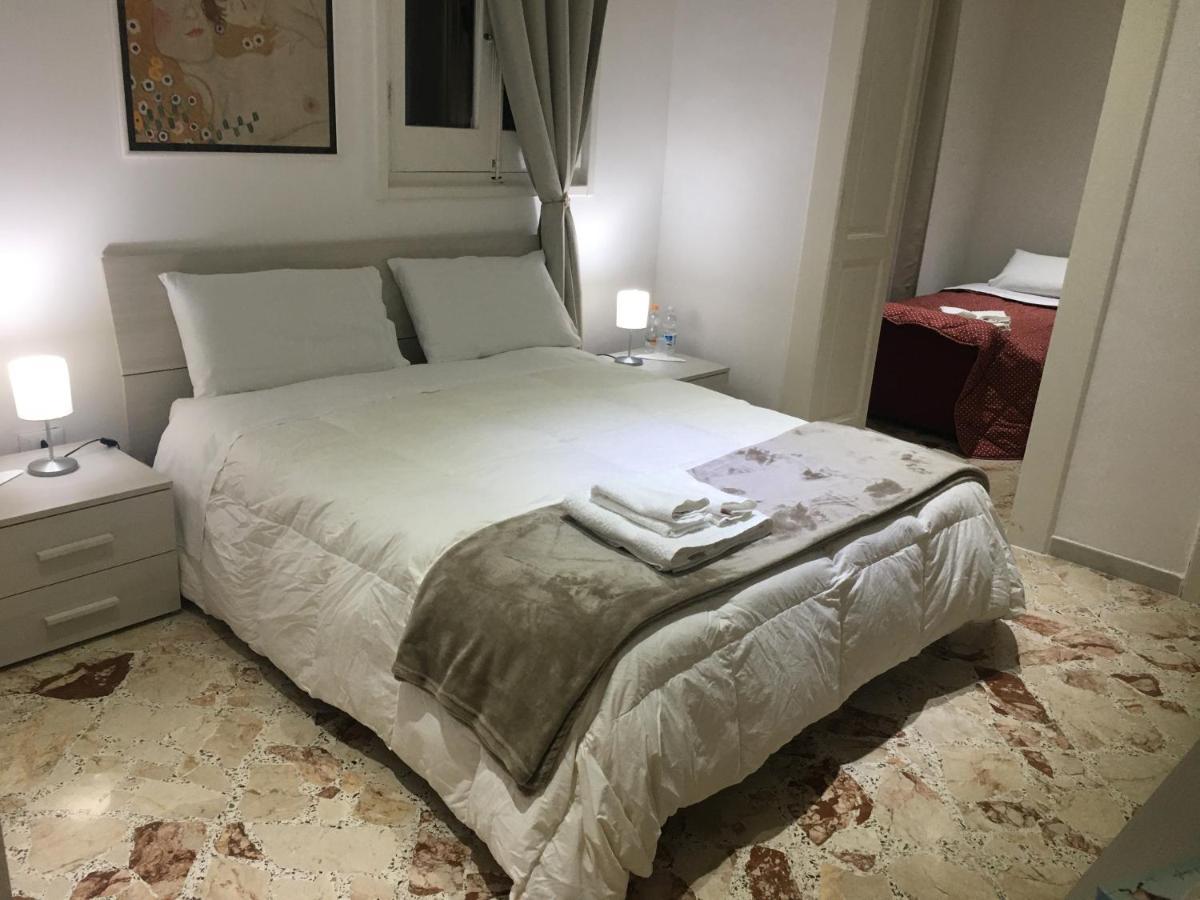B&B A Casa di Paola Lecce Esterno foto
